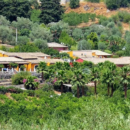 Roccadia Kır Evi